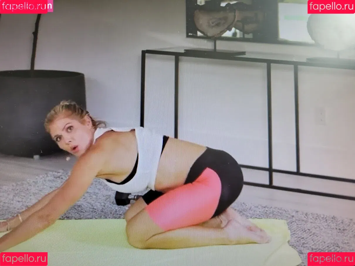 Torrie Wilson Onlyfans Photo Gallery 