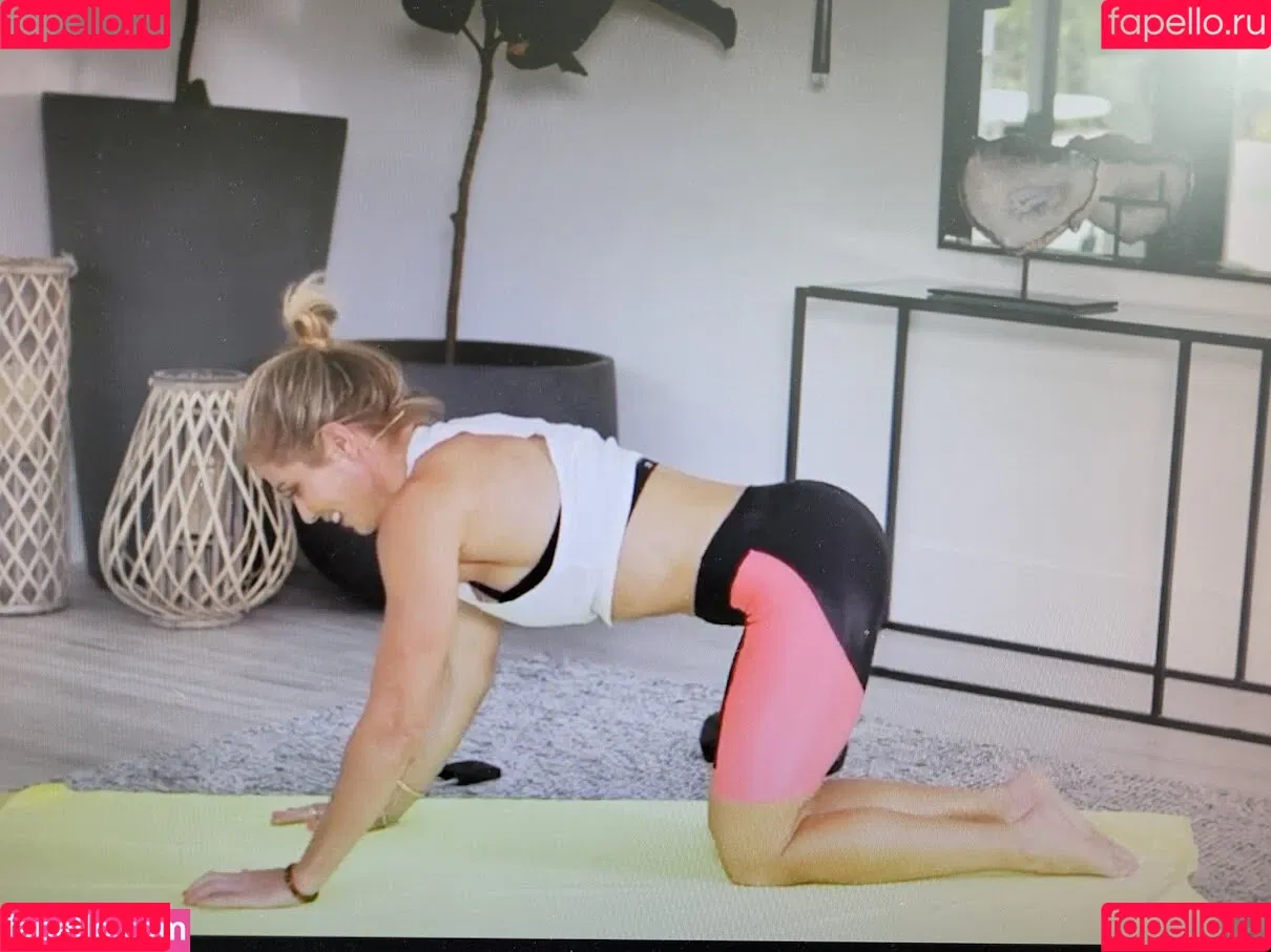Torrie Wilson Onlyfans Photo Gallery 