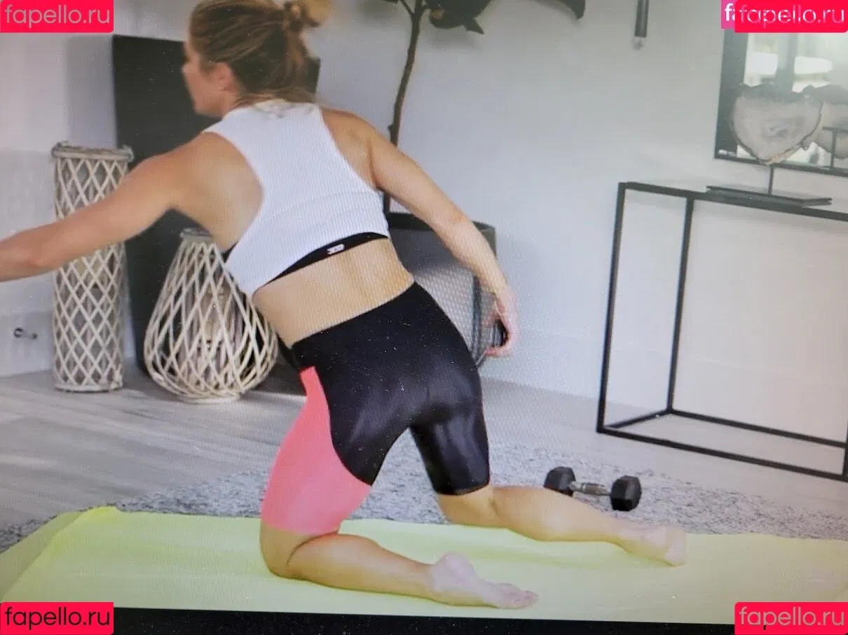Torrie Wilson Onlyfans Photo Gallery 