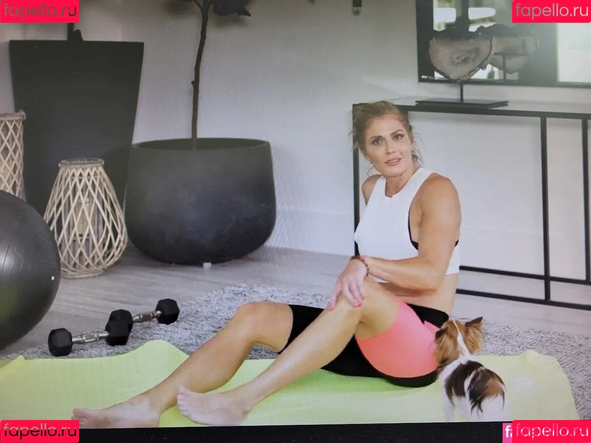 Torrie Wilson Onlyfans Photo Gallery 