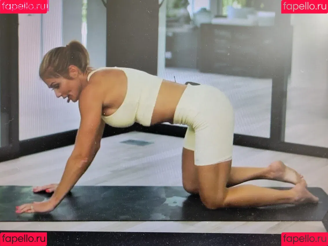 Torrie Wilson Onlyfans Photo Gallery 