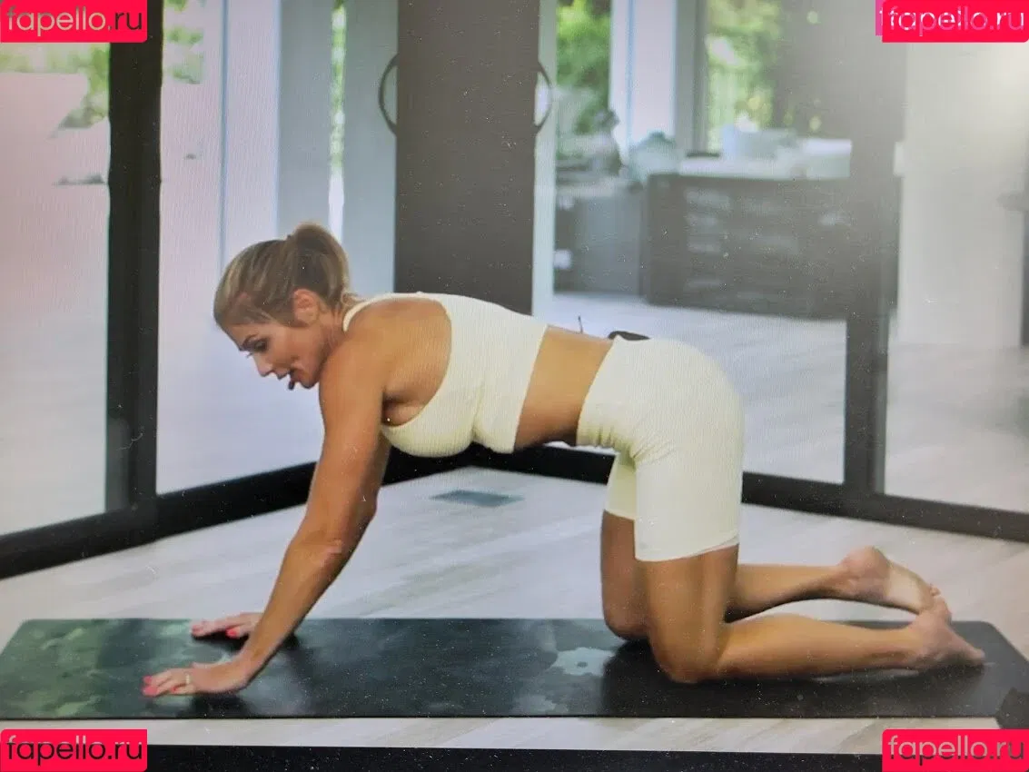 Torrie Wilson Onlyfans Photo Gallery 