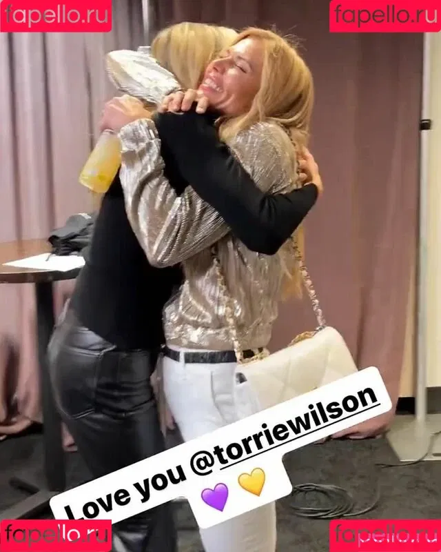 Torrie Wilson Onlyfans Photo Gallery 