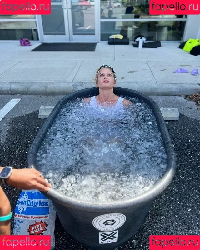 Torrie Wilson Onlyfans Photo Gallery 