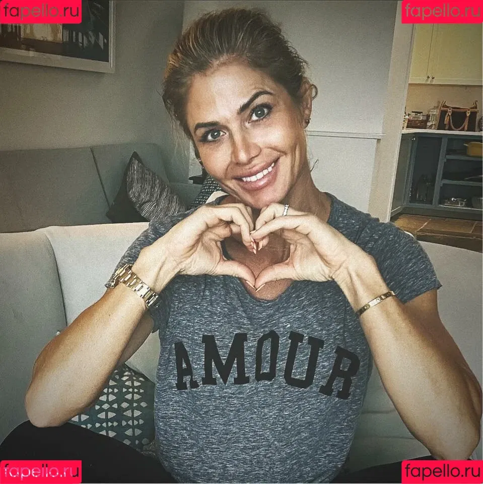 Torrie Wilson Onlyfans Photo Gallery 