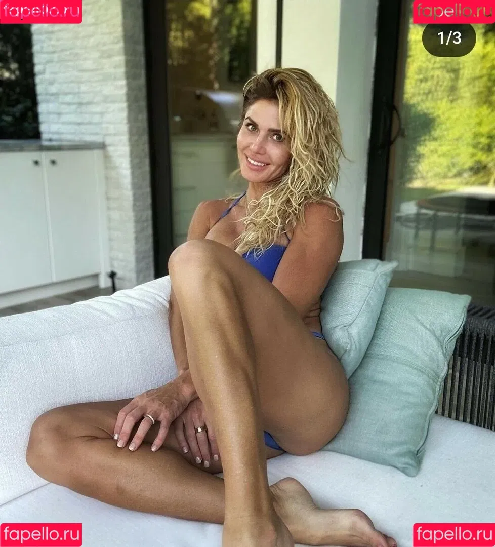 Torrie Wilson Onlyfans Photo Gallery 