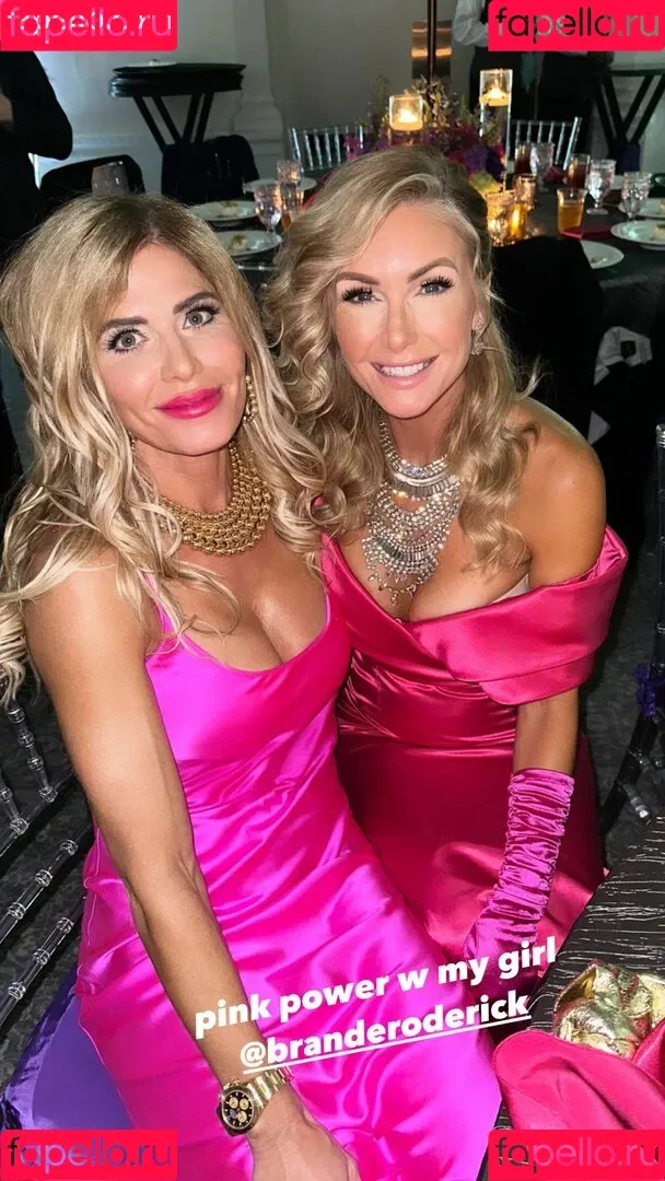 Torrie Wilson Onlyfans Photo Gallery 