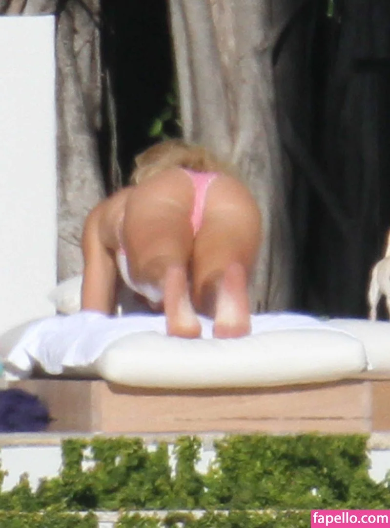 Torrie Wilson Onlyfans Photo Gallery 