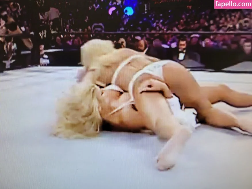 Torrie Wilson Onlyfans Photo Gallery 