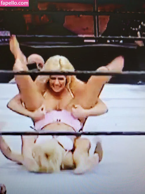 Torrie Wilson Onlyfans Photo Gallery 