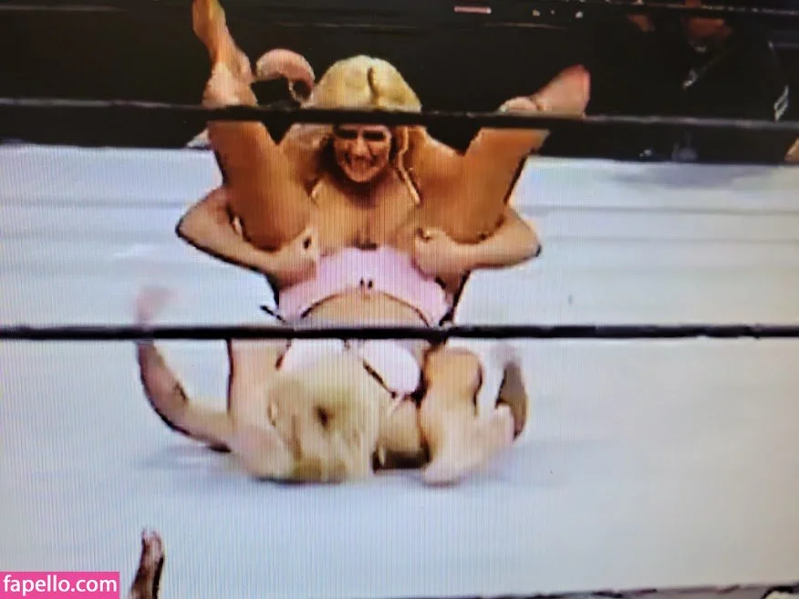 Torrie Wilson Onlyfans Photo Gallery 