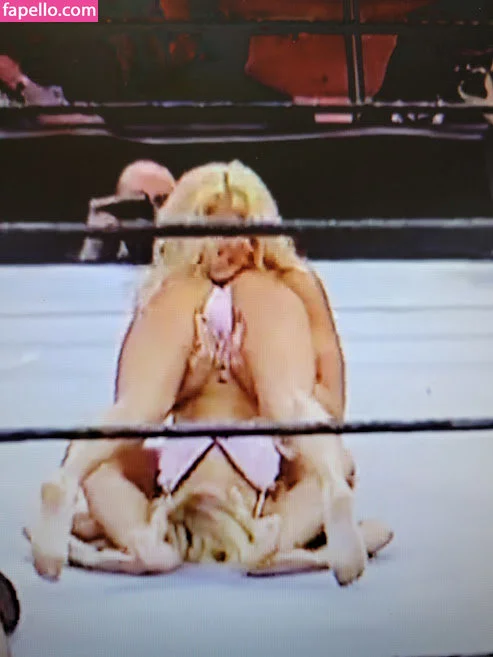 Torrie Wilson Onlyfans Photo Gallery 