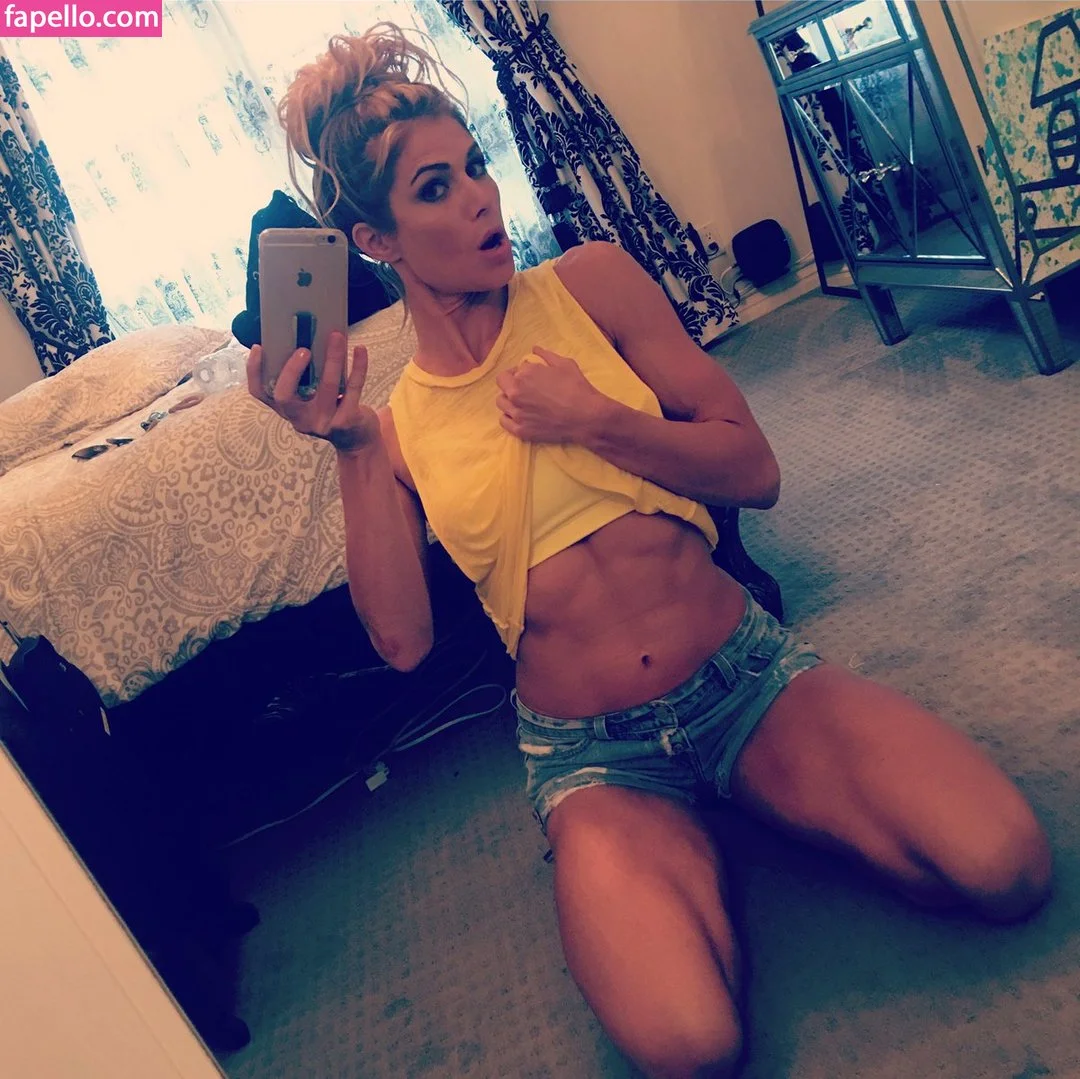 Torrie Wilson Onlyfans Photo Gallery 