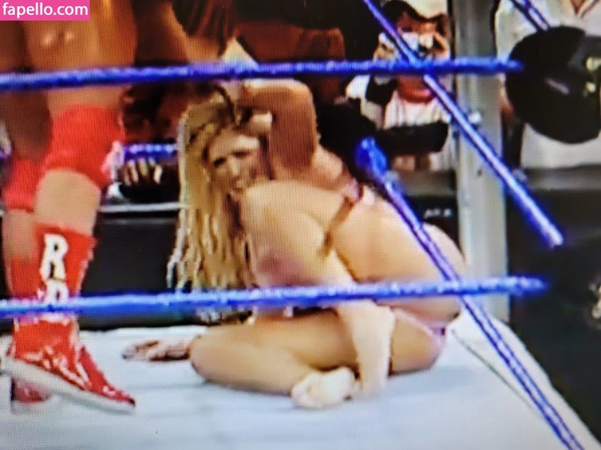 Torrie Wilson Onlyfans Photo Gallery 