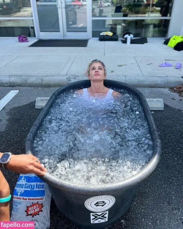 Torrie Wilson Onlyfans Photo Gallery 