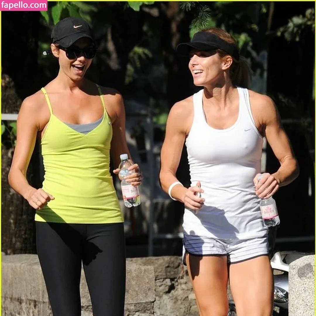 Torrie Wilson Onlyfans Photo Gallery 