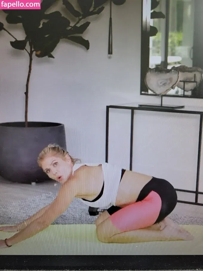 Torrie Wilson Onlyfans Photo Gallery 