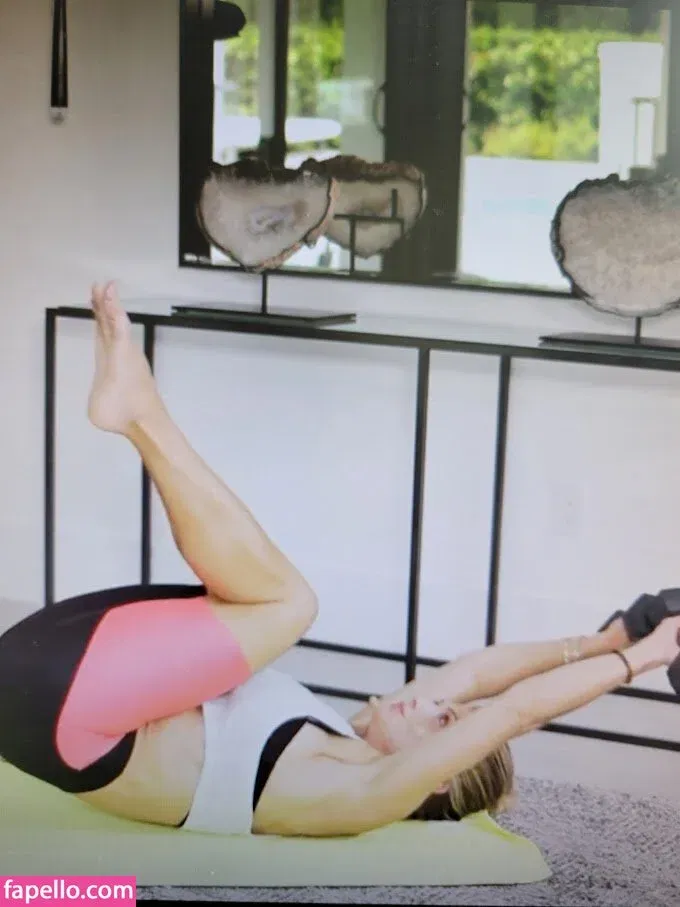 Torrie Wilson Onlyfans Photo Gallery 