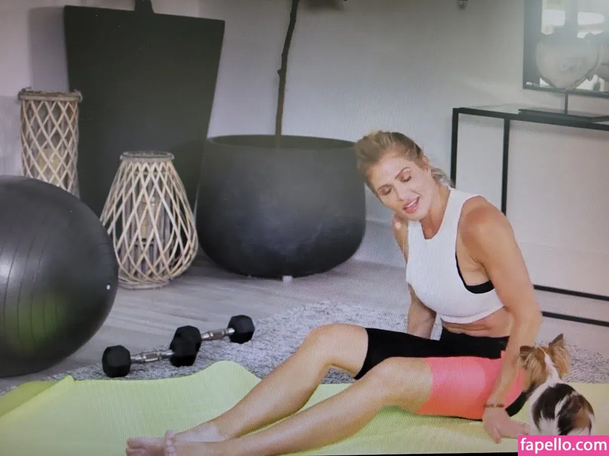 Torrie Wilson Onlyfans Photo Gallery 