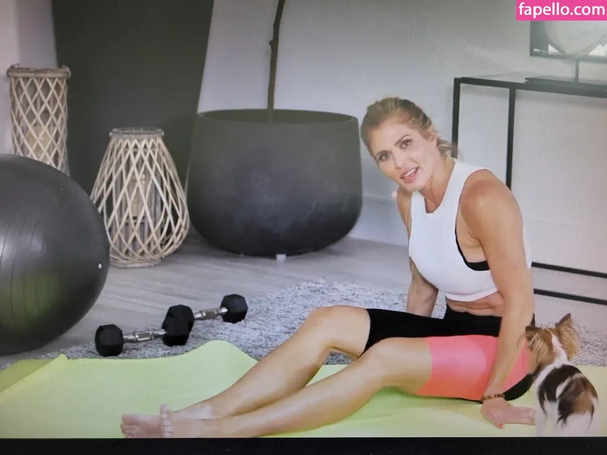 Torrie Wilson Onlyfans Photo Gallery 