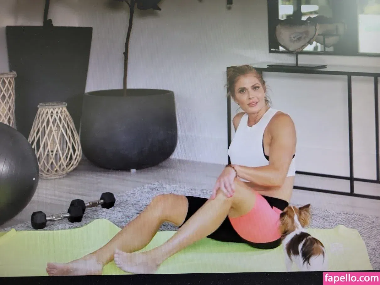 Torrie Wilson Onlyfans Photo Gallery 