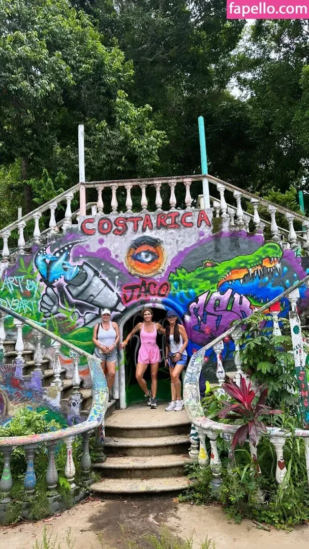 Torrie Wilson Onlyfans Photo Gallery 