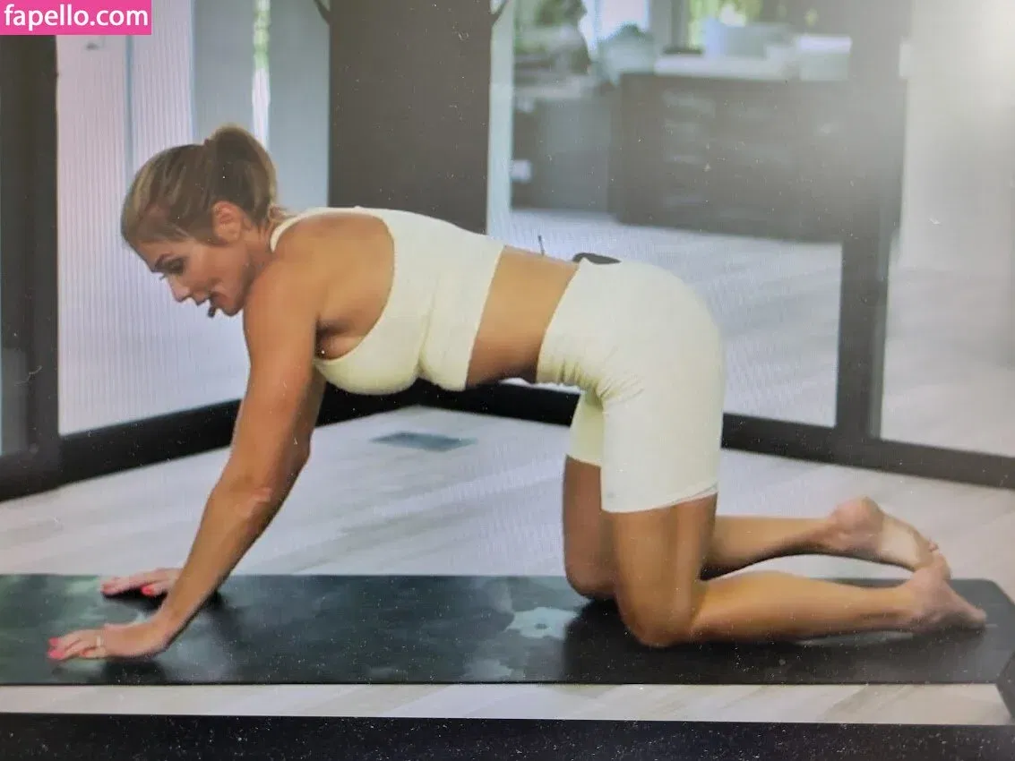 Torrie Wilson Onlyfans Photo Gallery 