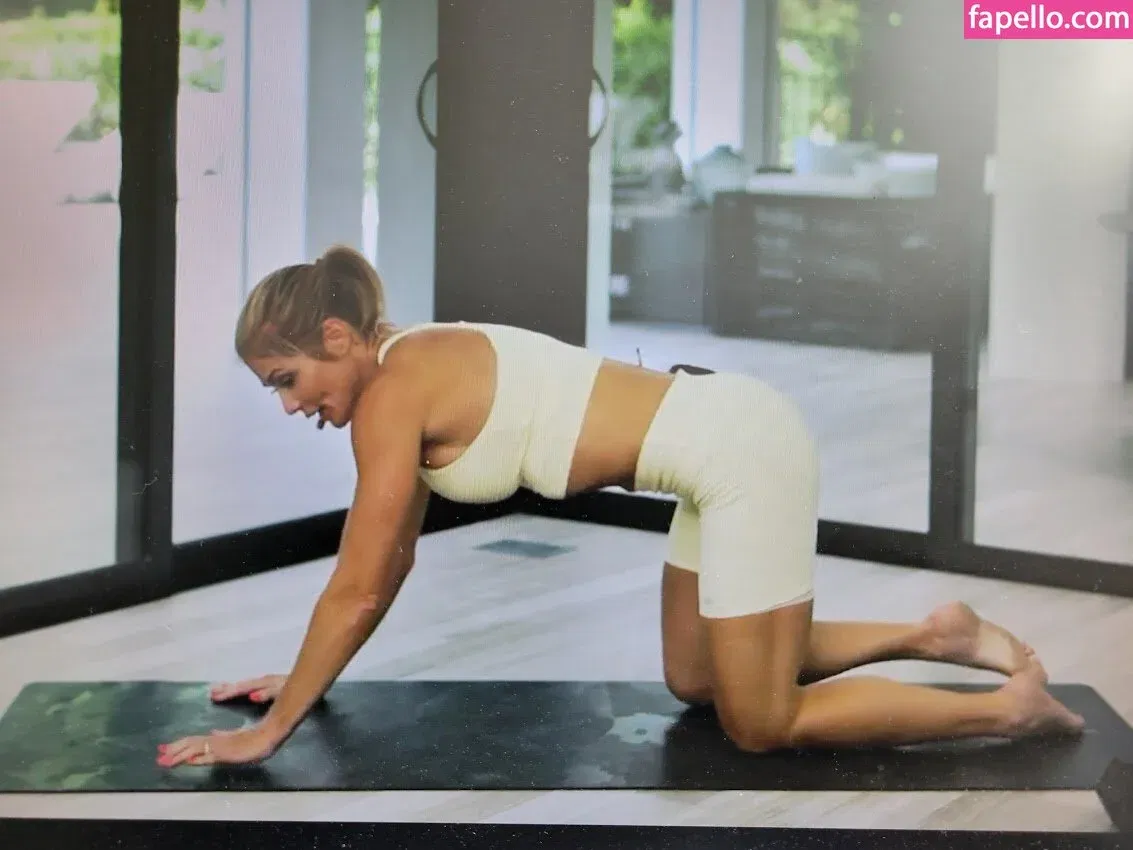 Torrie Wilson Onlyfans Photo Gallery 