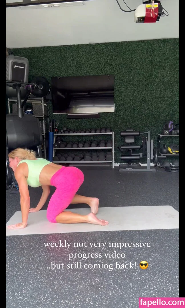 Torrie Wilson Onlyfans Photo Gallery 