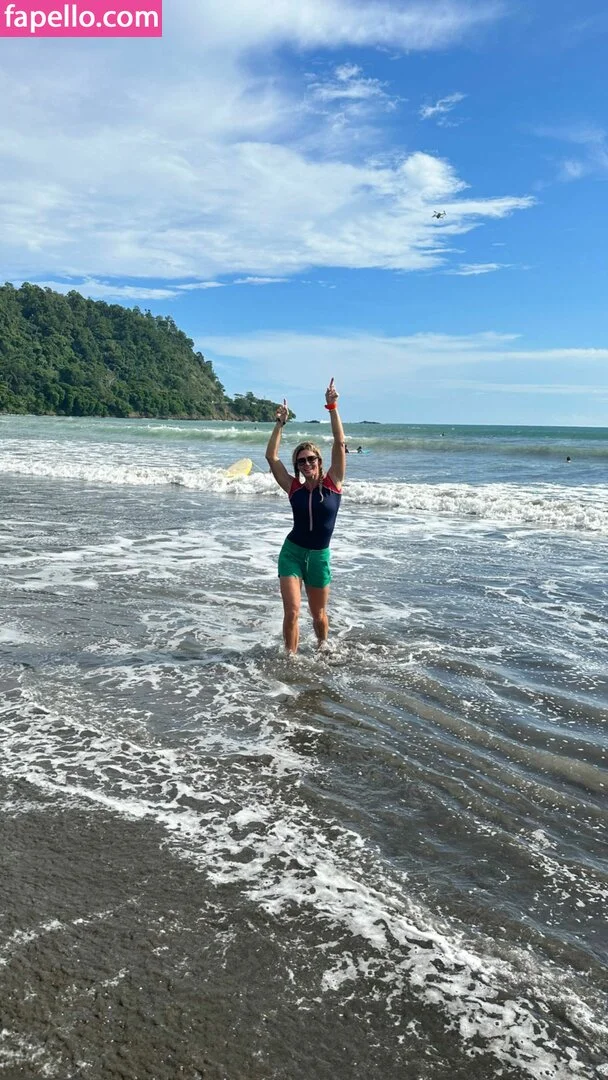 Torrie Wilson Onlyfans Photo Gallery 