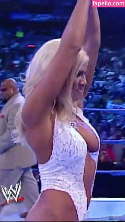 Torrie Wilson Onlyfans Photo Gallery 