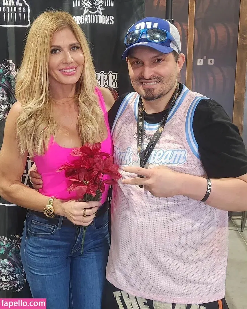 Torrie Wilson Onlyfans Photo Gallery 