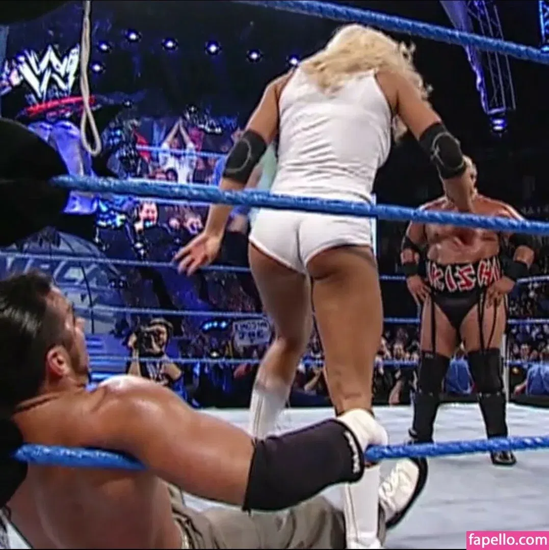 Torrie Wilson Onlyfans Photo Gallery 