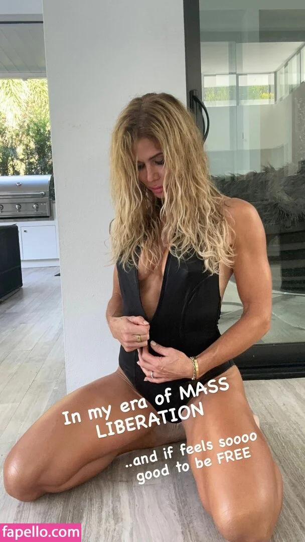 Torrie Wilson Onlyfans Photo Gallery 