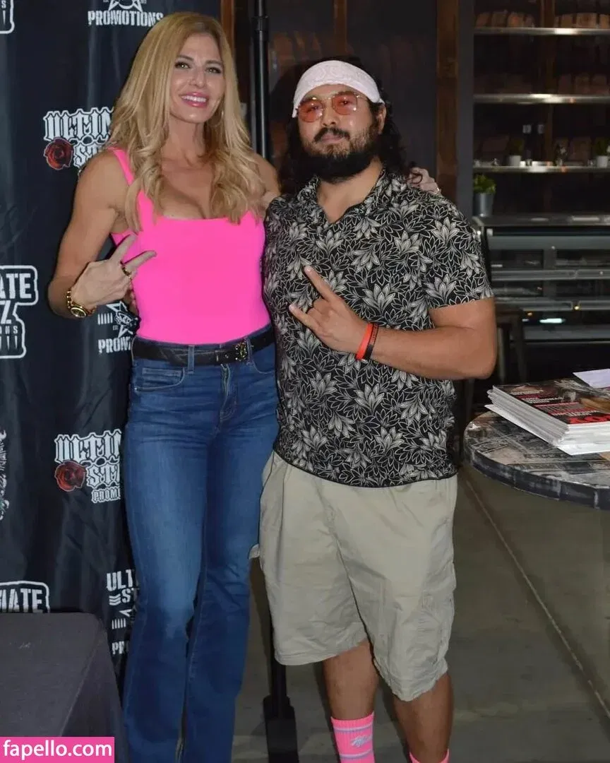 Torrie Wilson Onlyfans Photo Gallery 