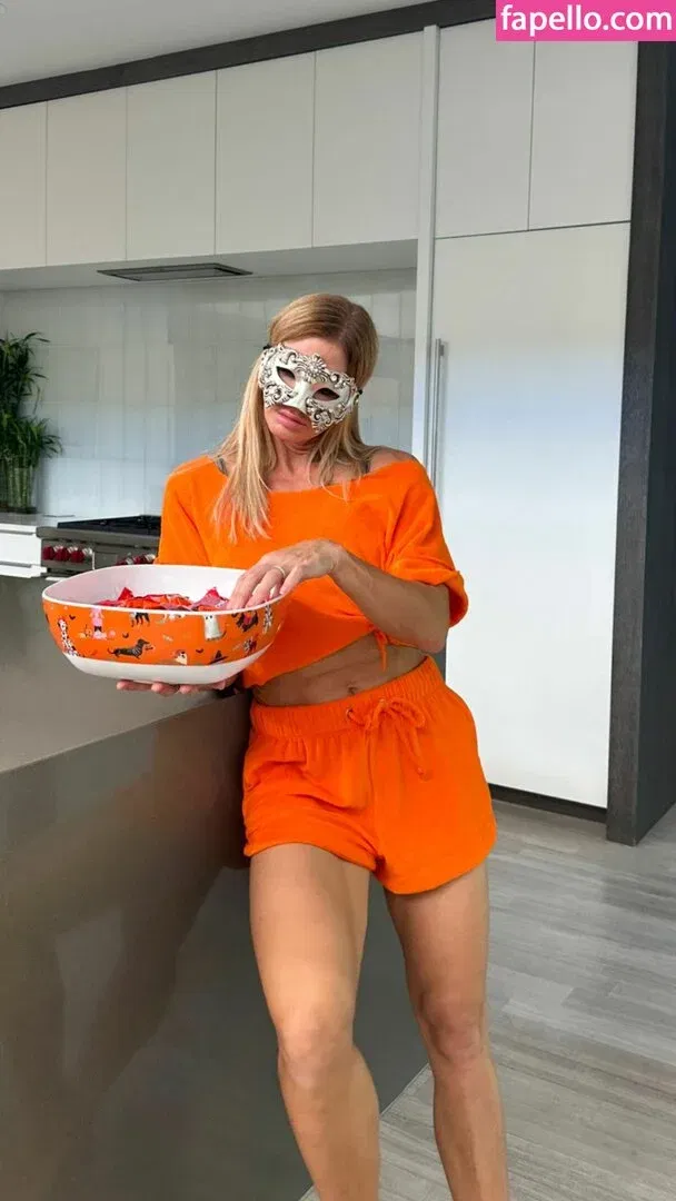 Torrie Wilson Onlyfans Photo Gallery 