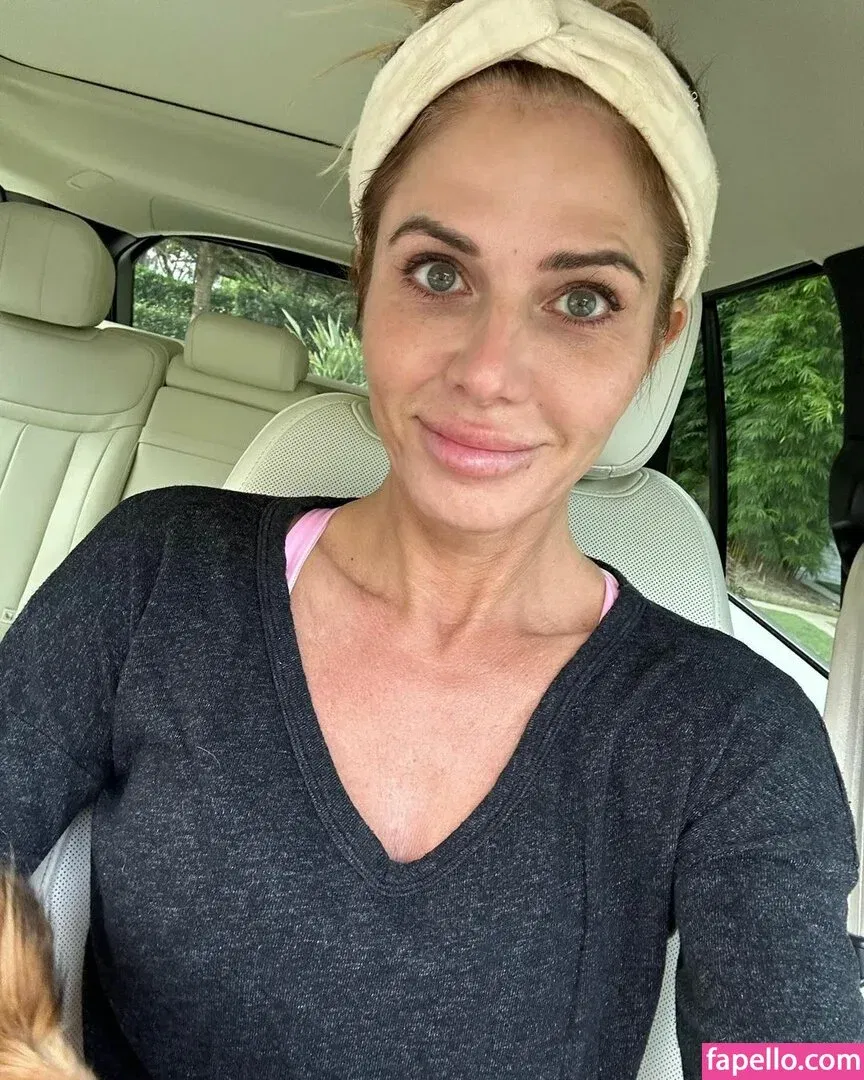 Torrie Wilson Onlyfans Photo Gallery 