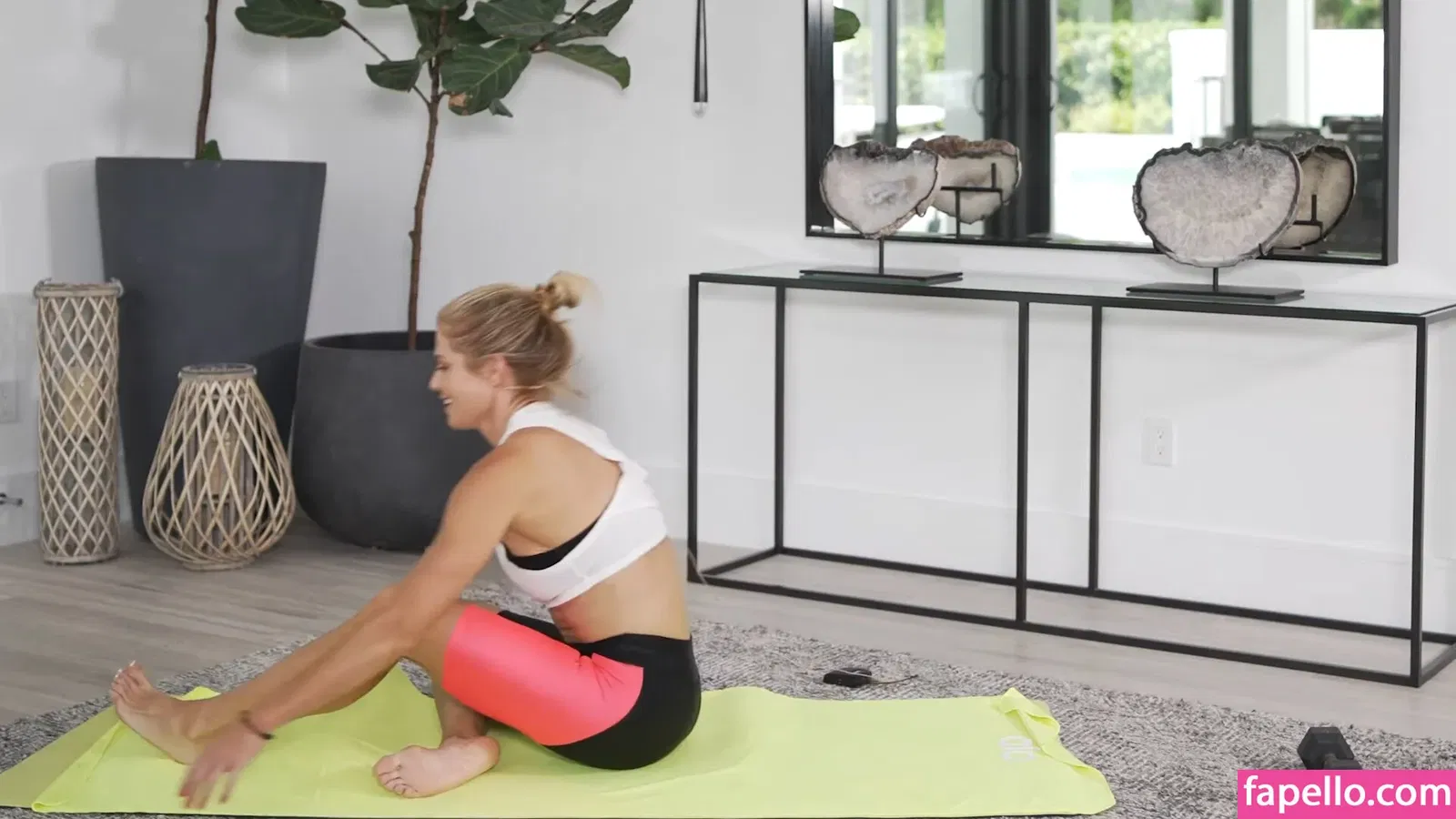 Torrie Wilson Onlyfans Photo Gallery 