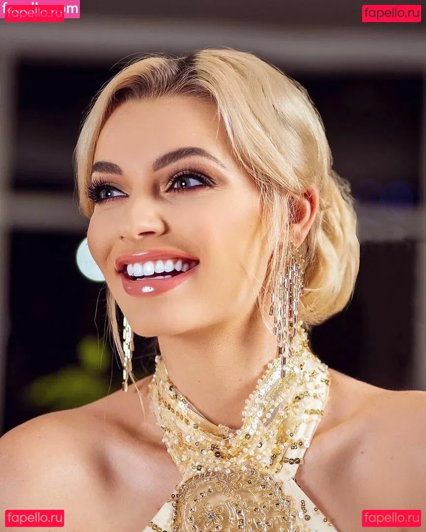 Karolina Bielawska Onlyfans Photo Gallery 