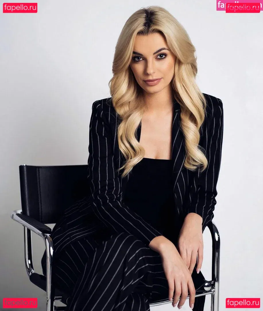 Karolina Bielawska Onlyfans Photo Gallery 