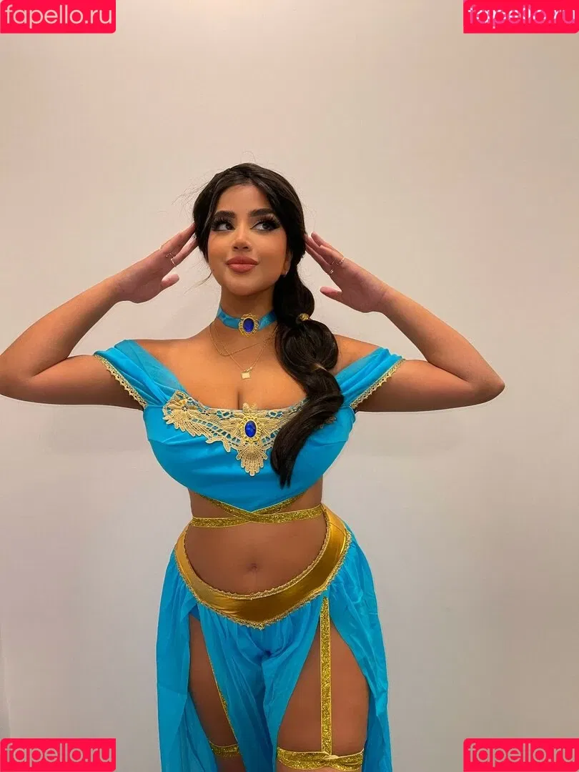 Kiran Onlyfans Photo Gallery 