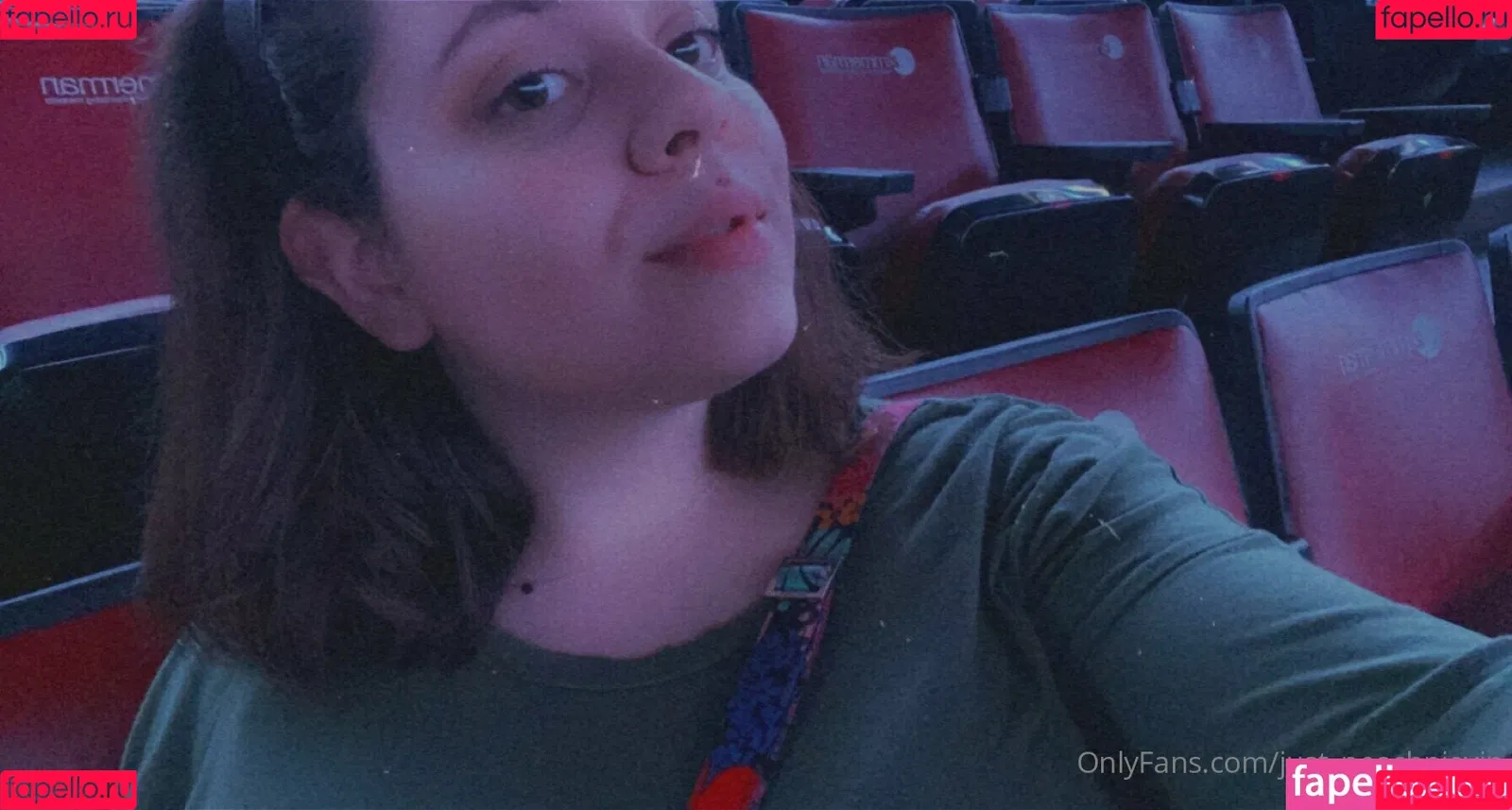 just_peachpievip Onlyfans Photo Gallery 