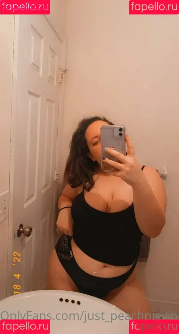 just_peachpievip Onlyfans Photo Gallery 