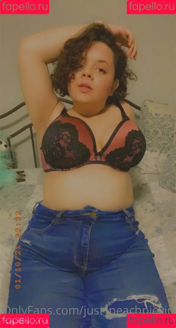 just_peachpievip Onlyfans Photo Gallery 