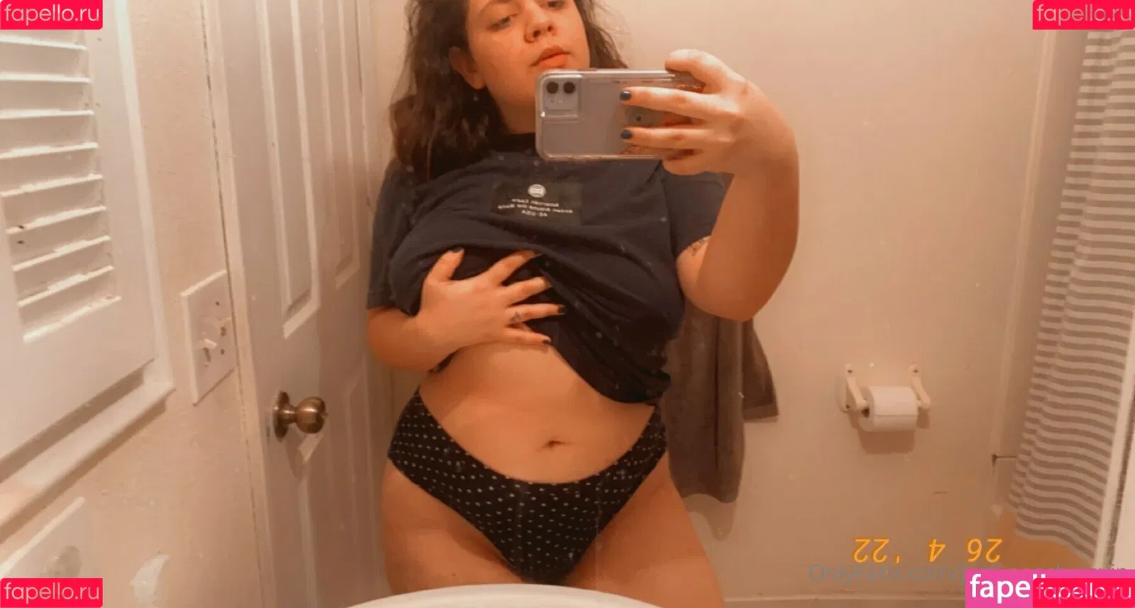 just_peachpievip Onlyfans Photo Gallery 