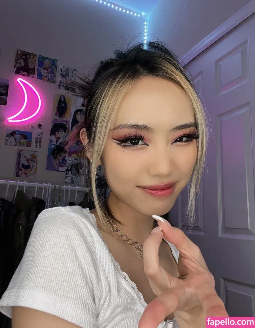 Chloe H Onlyfans Photo Gallery 