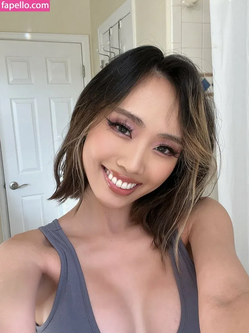 Chloe H Onlyfans Photo Gallery 