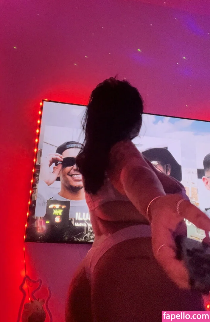 MandyLia Onlyfans Photo Gallery 