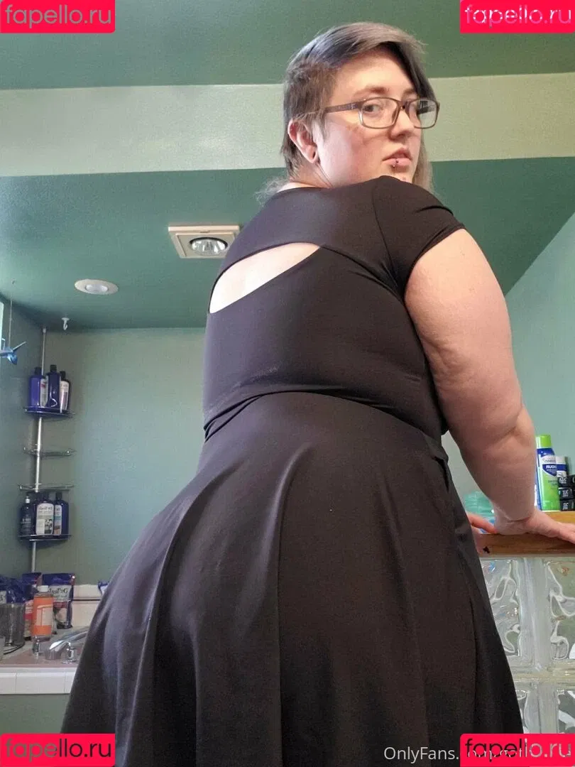 gothrosie Onlyfans Photo Gallery 