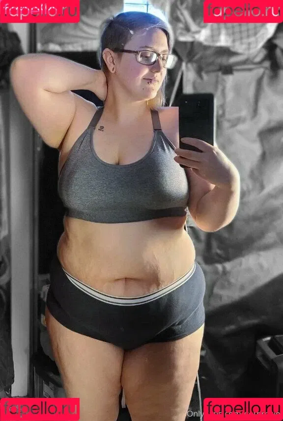 gothrosie Onlyfans Photo Gallery 
